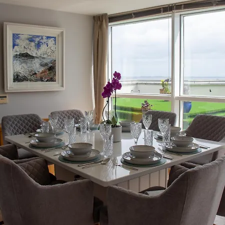 Penthouse 3 Bedroom Luxury Villa